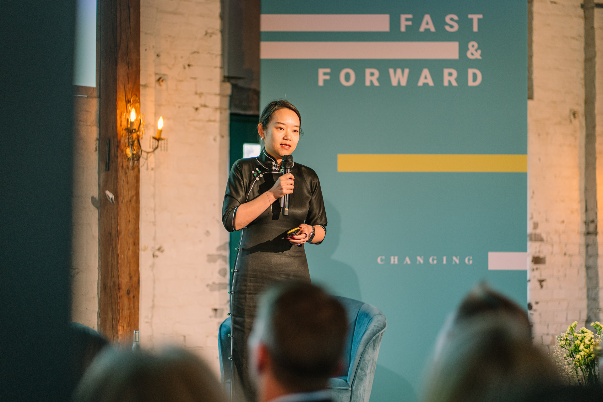 „Shopping smarter – empowering & entertaining customers with AI experiences” – das war das Thema des Impulsvortrags von Tian Su, Vice President Personalisation und Recommendation bei Zalando.